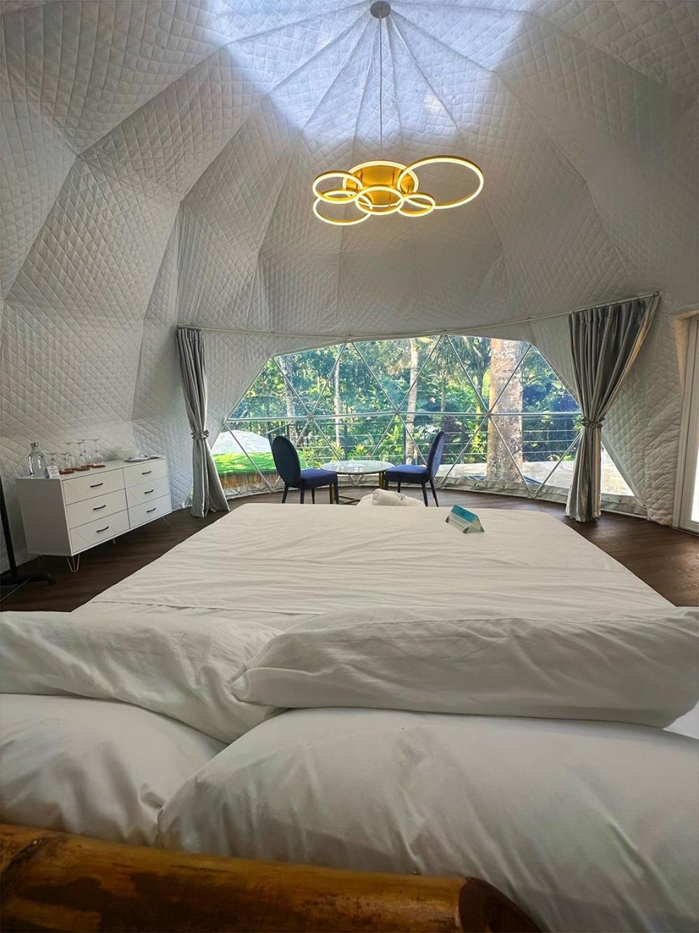 Palo Alto Glamping Hotel Quesada  객실 사진