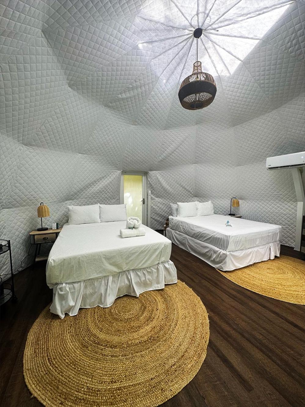 Palo Alto Glamping Hotel Quesada  객실 사진